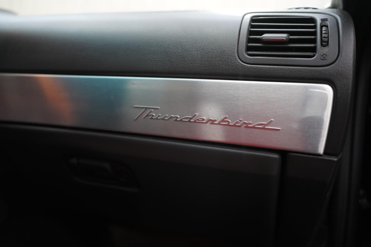 Ford Thunderbird 2dr Conv w/Hardtop Premium 2002