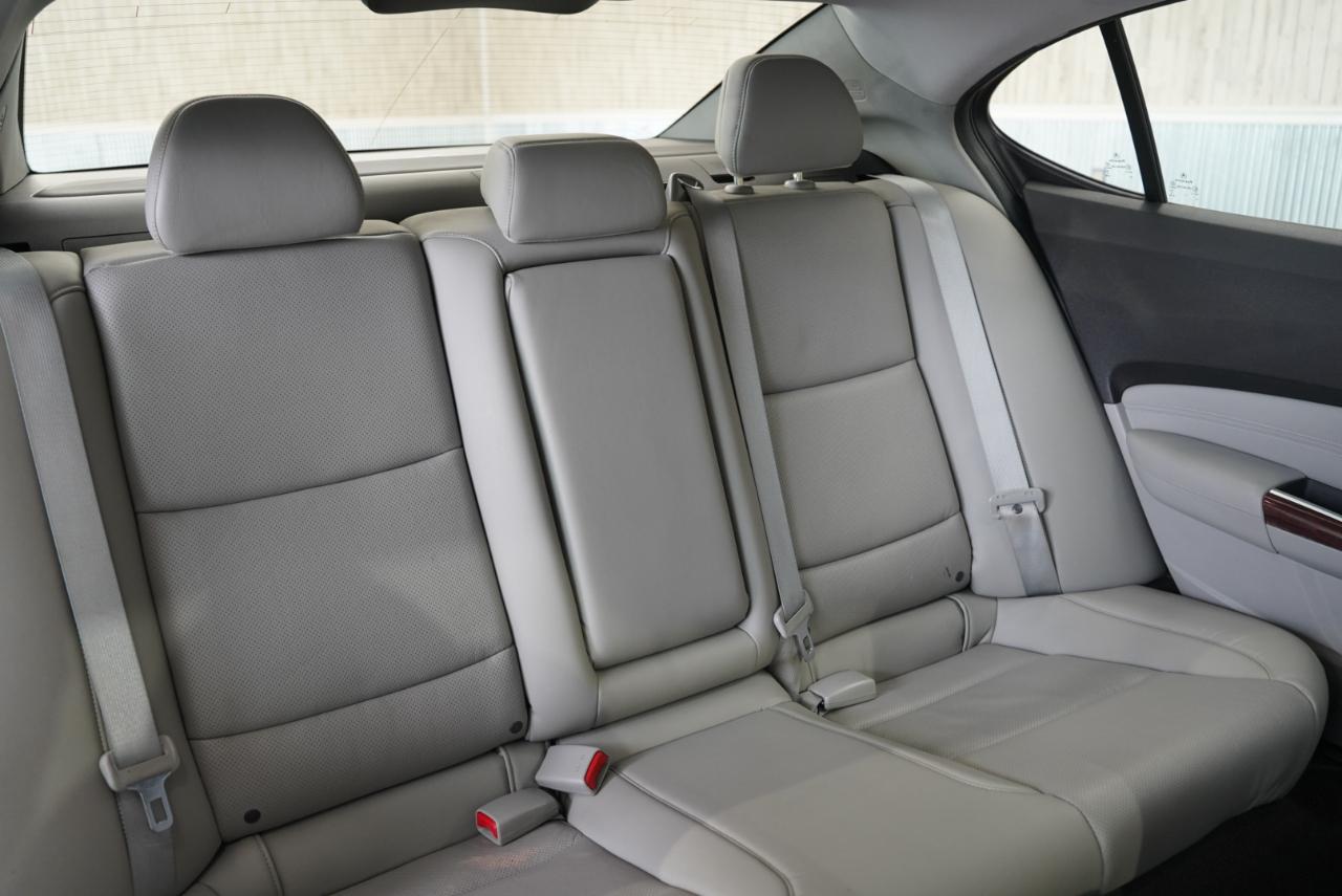 Acura TLX 4dr Sdn FWD V6 Advance 2015