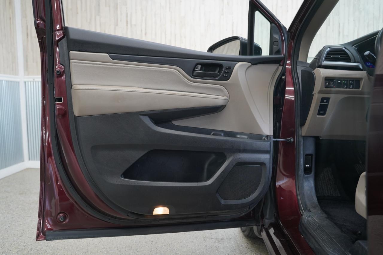 Honda Odyssey Touring Auto 2019