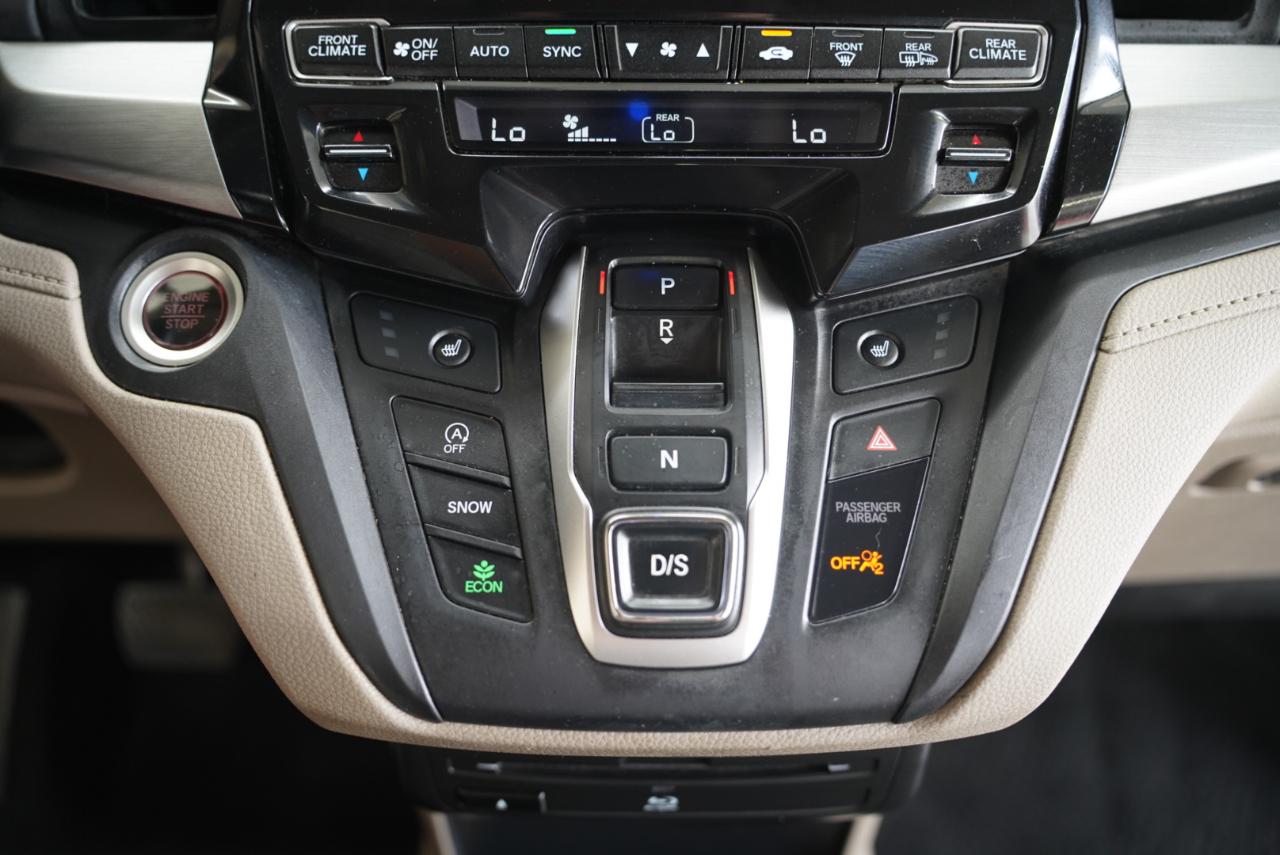 Honda Odyssey Touring Auto 2019