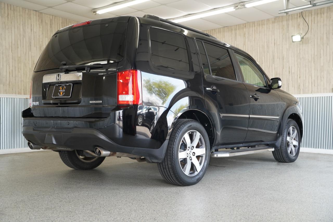 Honda Pilot 2WD 4dr Touring w/RES & Navi 2012