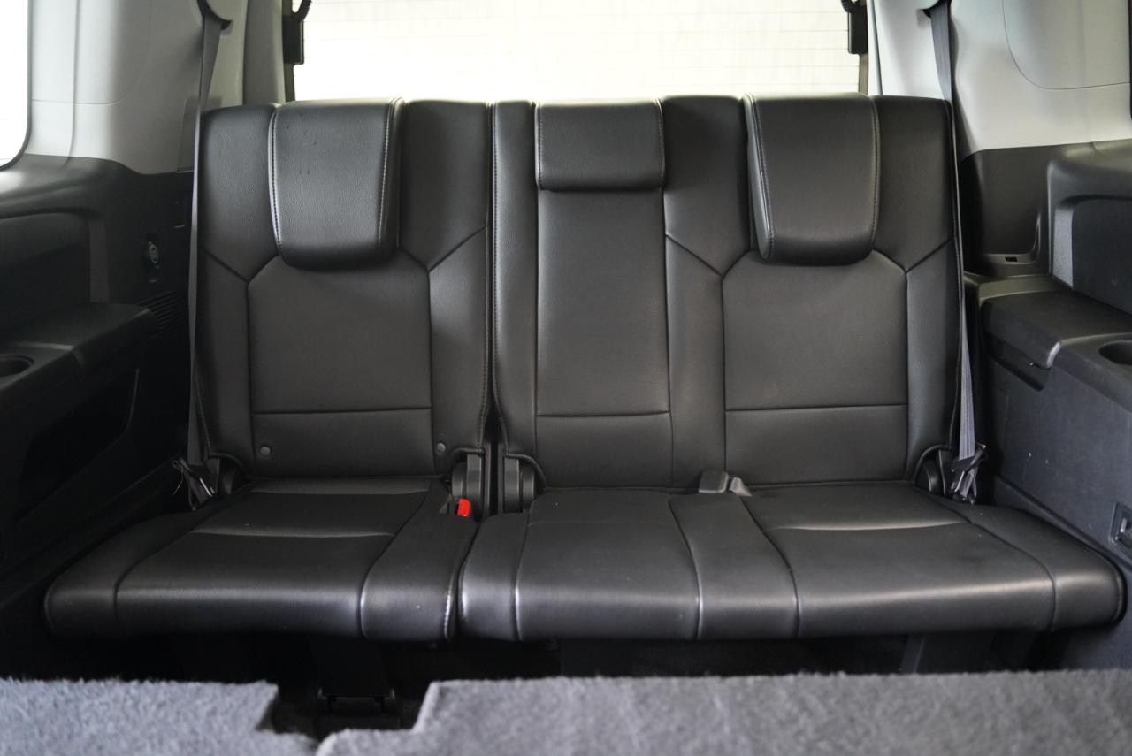 Honda Pilot 2WD 4dr Touring w/RES & Navi 2012
