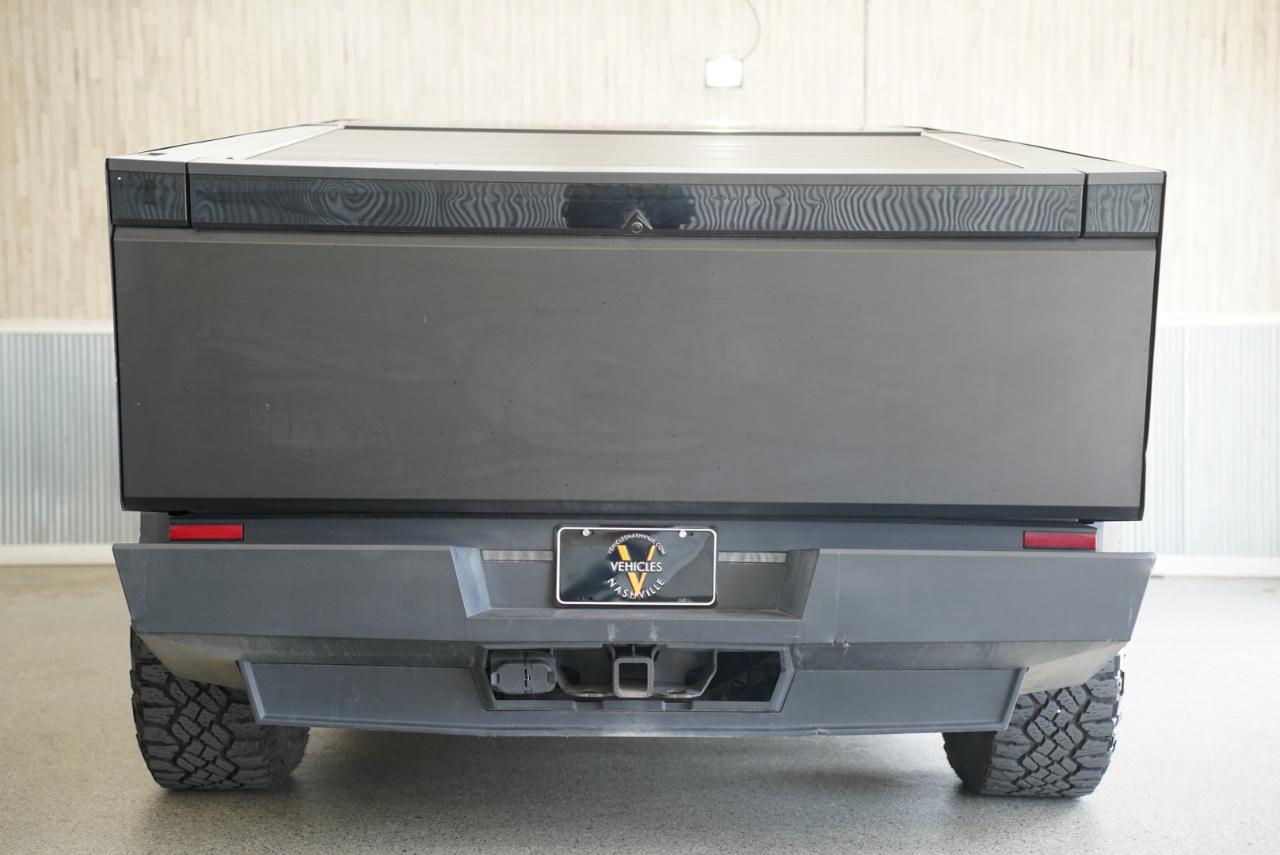 Tesla Cybertruck AWD 2024