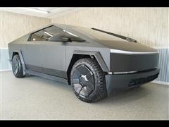 2024 Tesla Cybertruck 