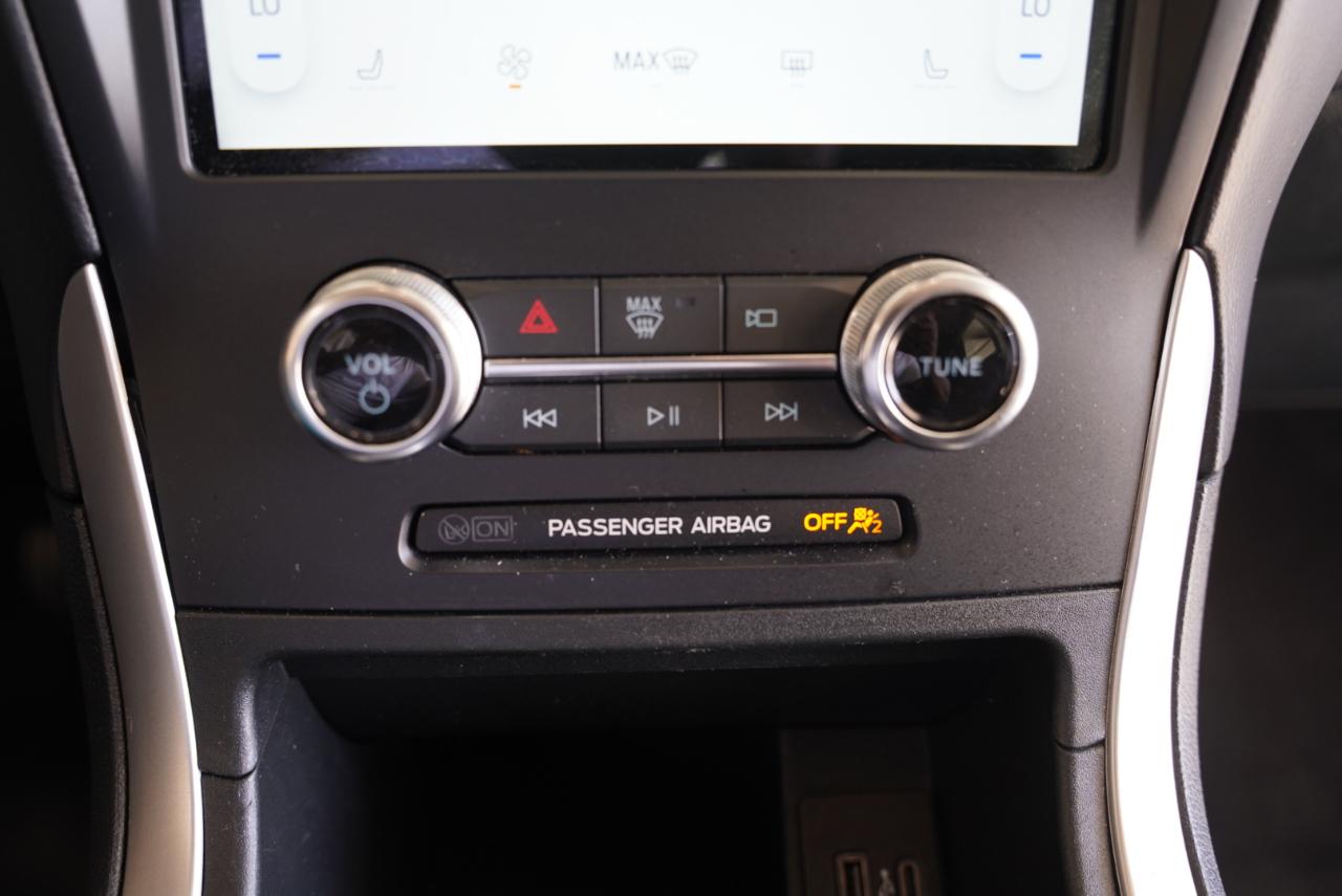 Ford Edge SEL AWD 2024