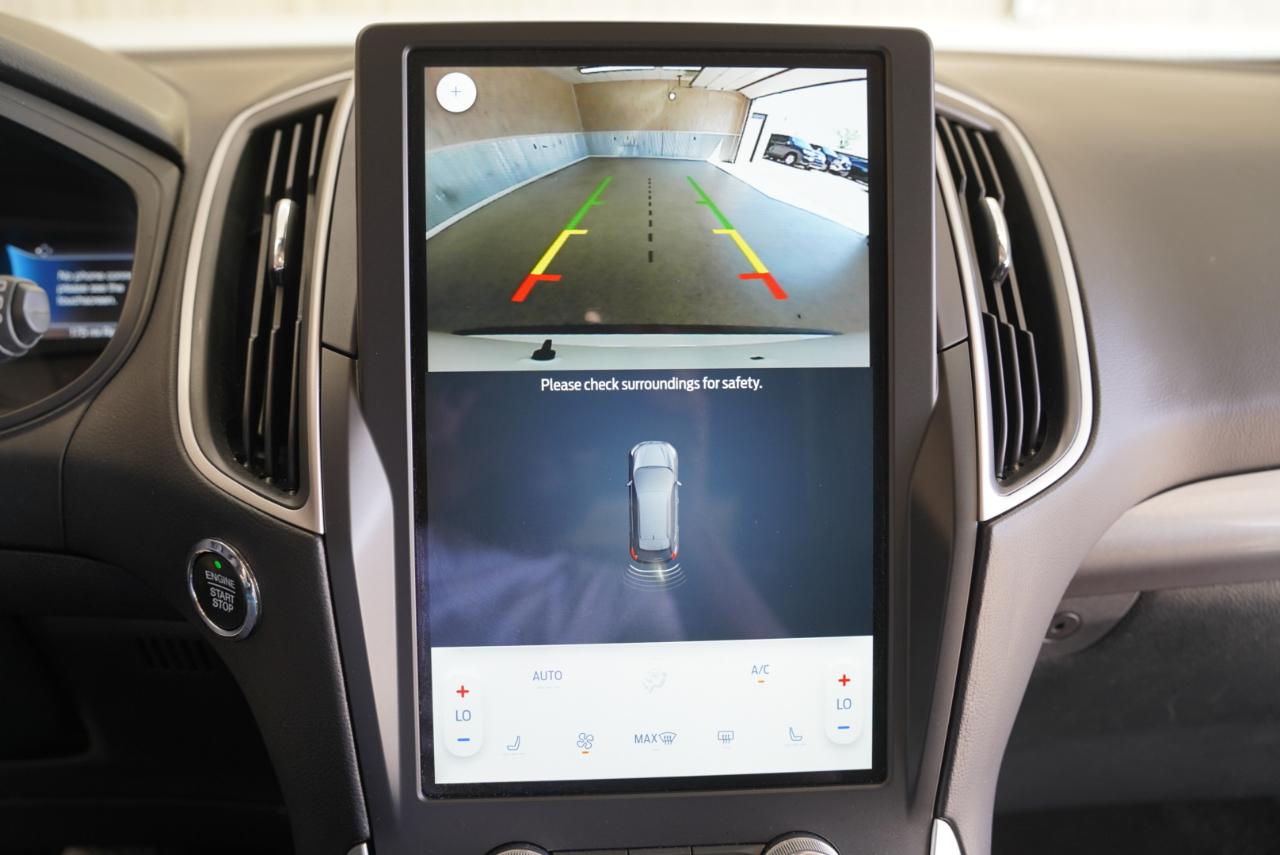 Ford Edge SEL AWD 2024