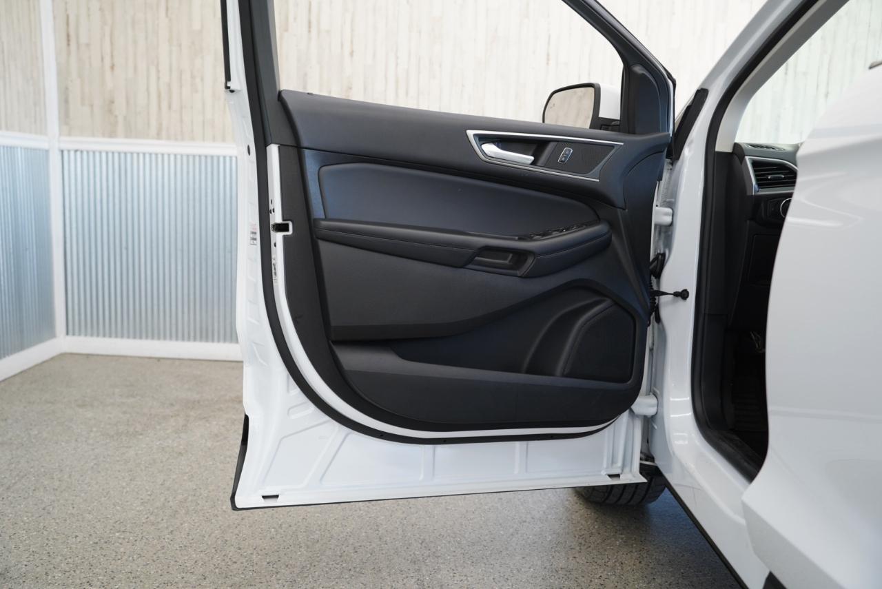 Ford Edge SEL AWD 2024