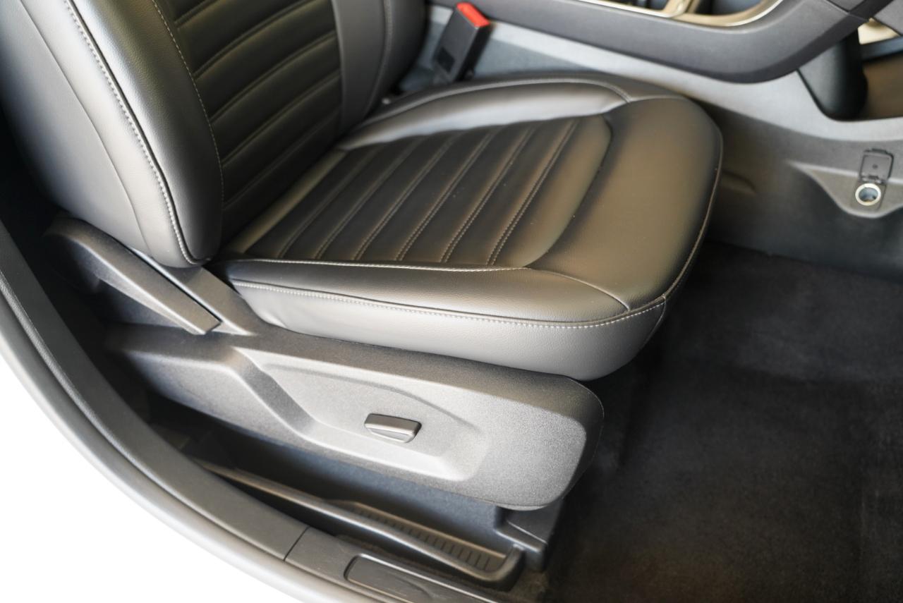 Ford Edge SEL AWD 2024