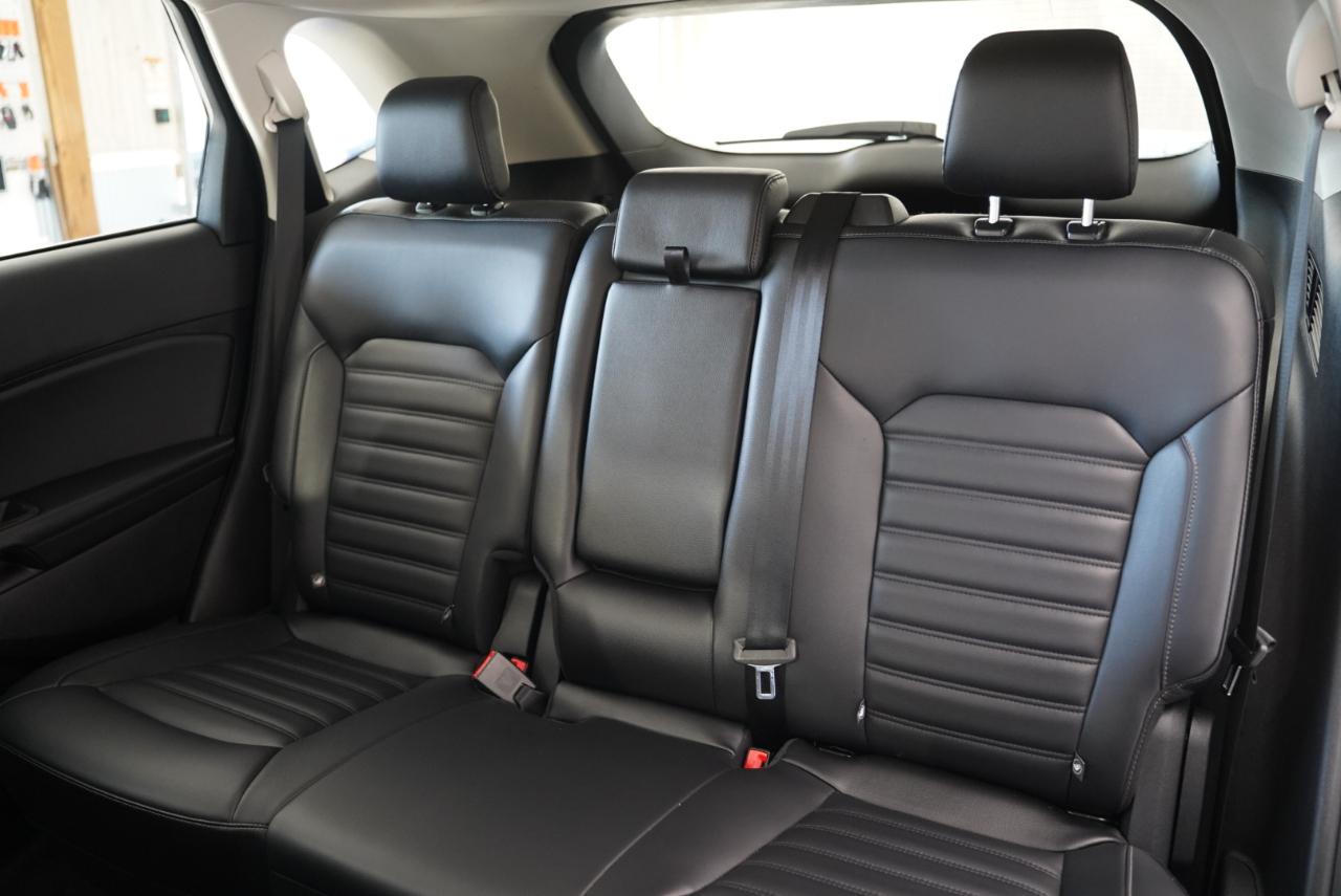 Ford Edge SEL AWD 2024