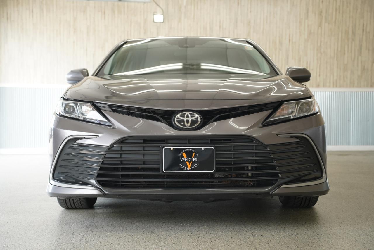 Toyota Camry LE 2021