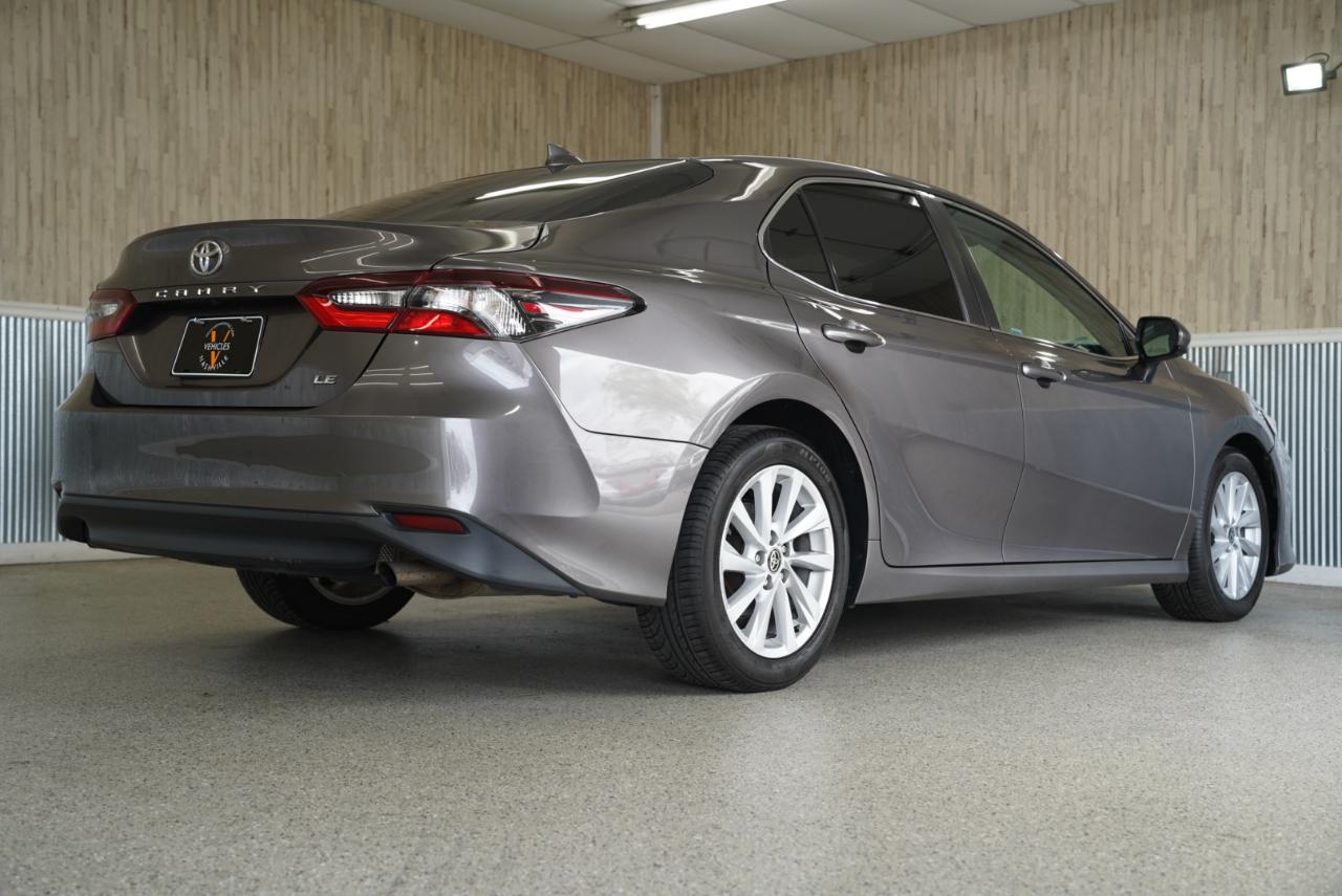 Toyota Camry LE 2021