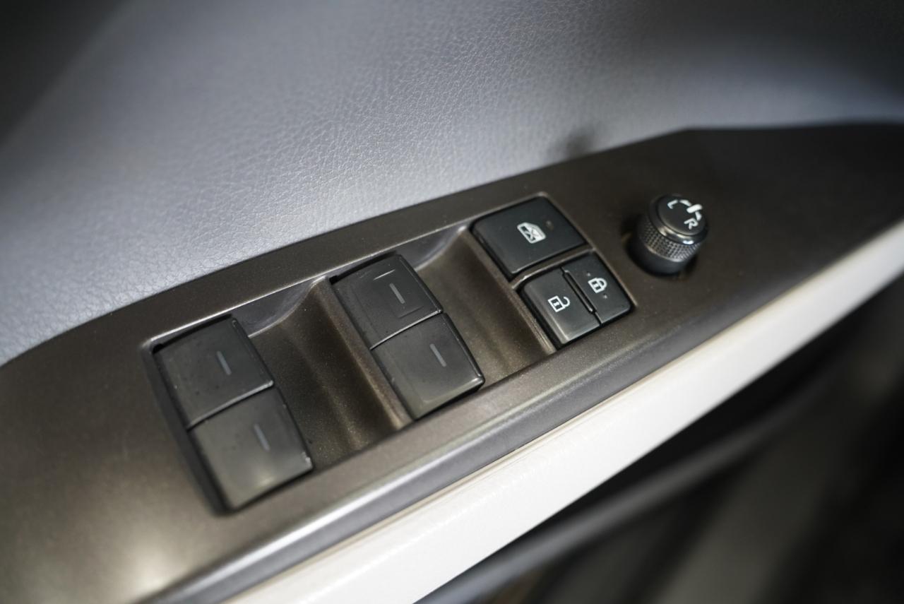 Toyota Camry LE 2021