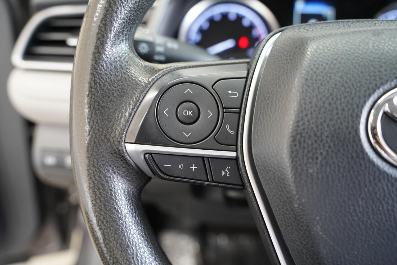 Toyota Camry LE 2021