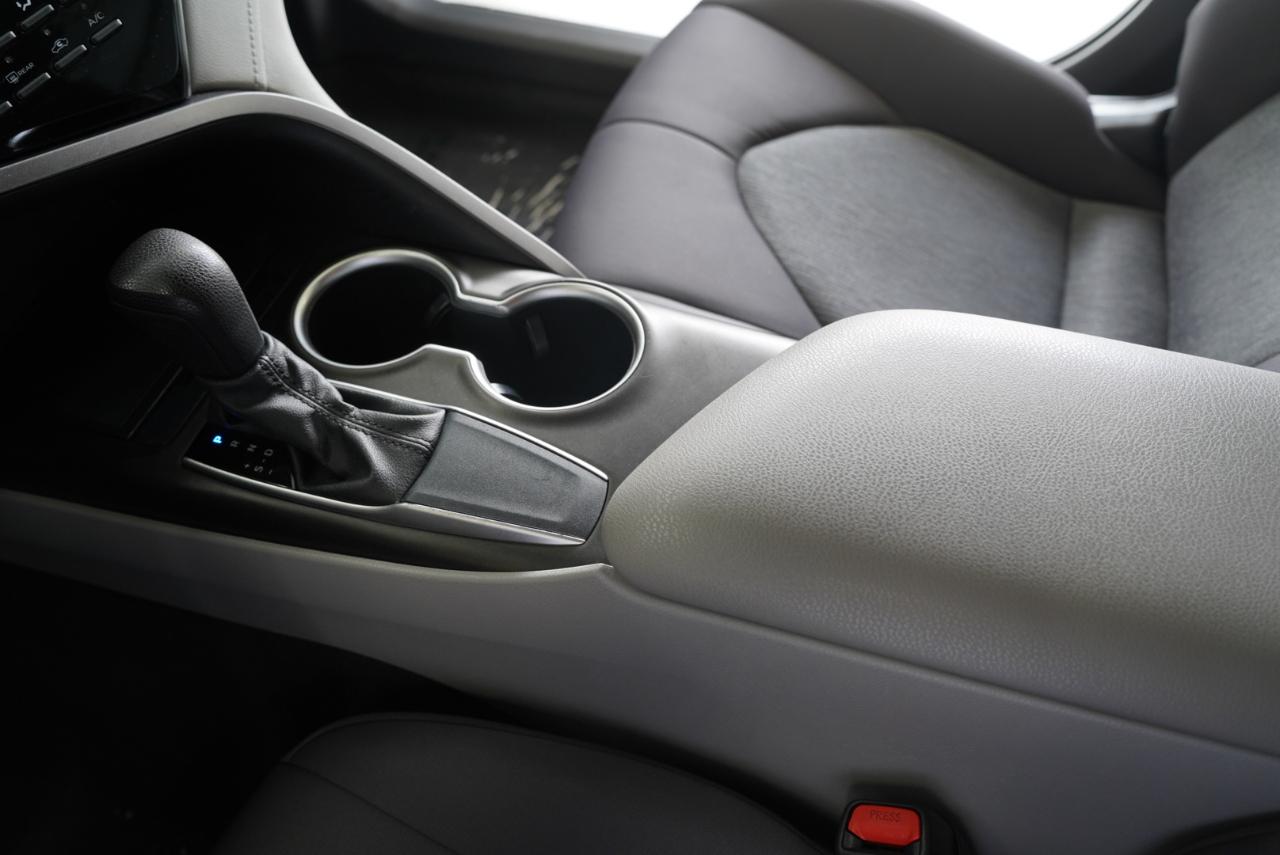 Toyota Camry LE 2021