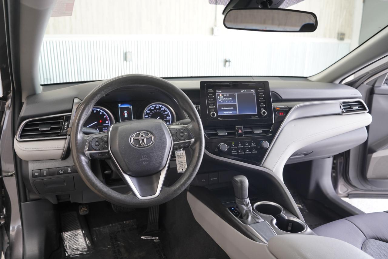 Toyota Camry LE 2021