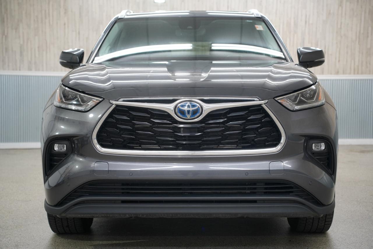 Toyota Highlander Hybrid Limited AWD (Natl) 2023
