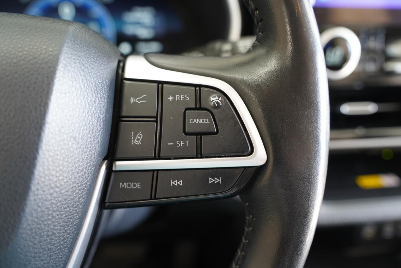 Toyota Highlander Hybrid Limited AWD (Natl) 2023