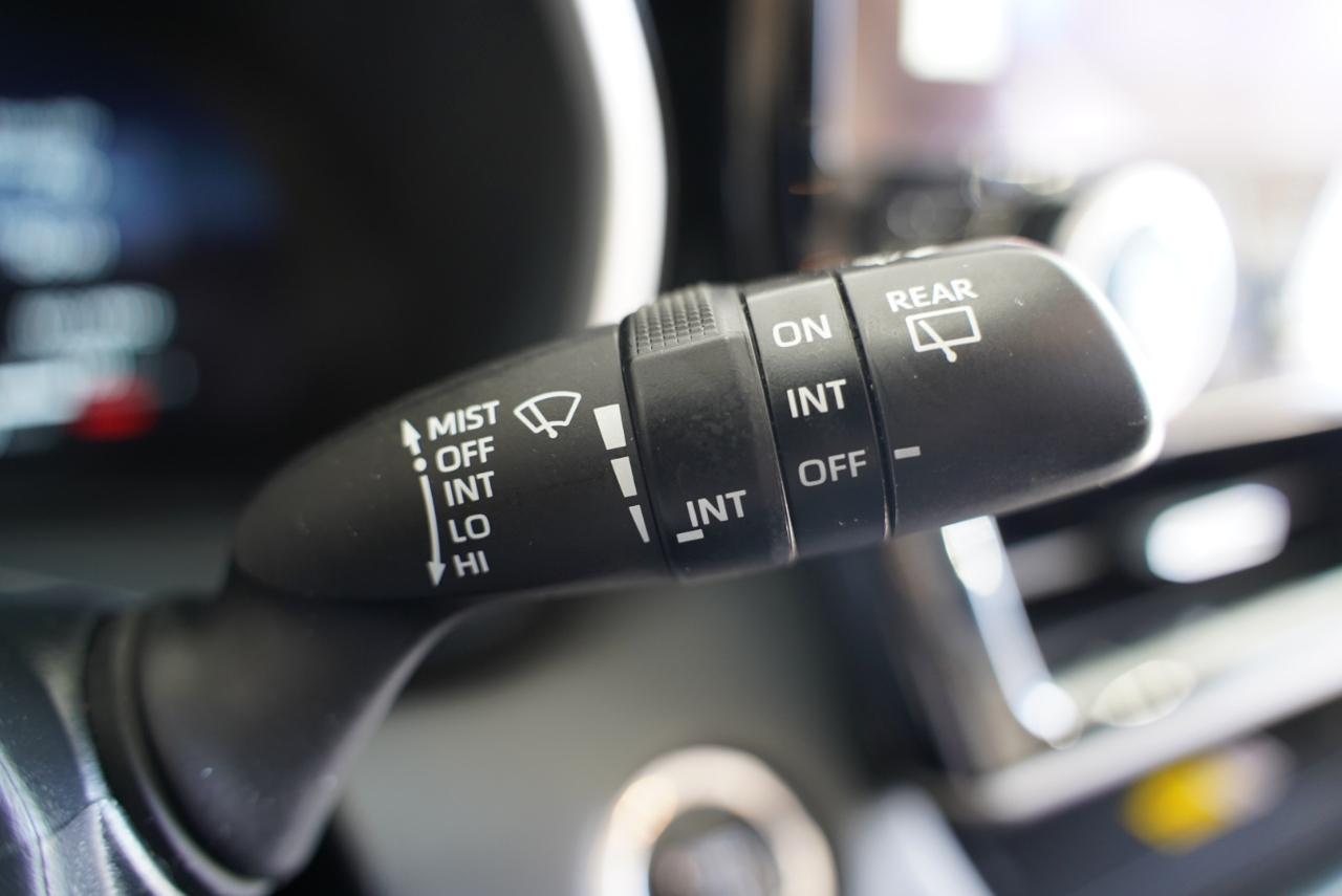 Toyota Highlander Hybrid Limited AWD (Natl) 2023