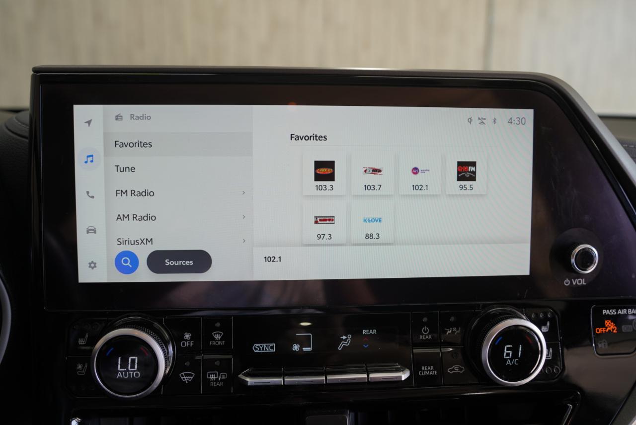 Toyota Highlander Hybrid Limited AWD (Natl) 2023