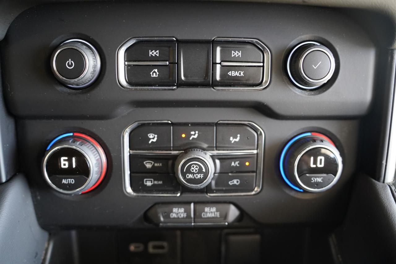 Chevrolet Suburban 4WD 4dr LS 2023
