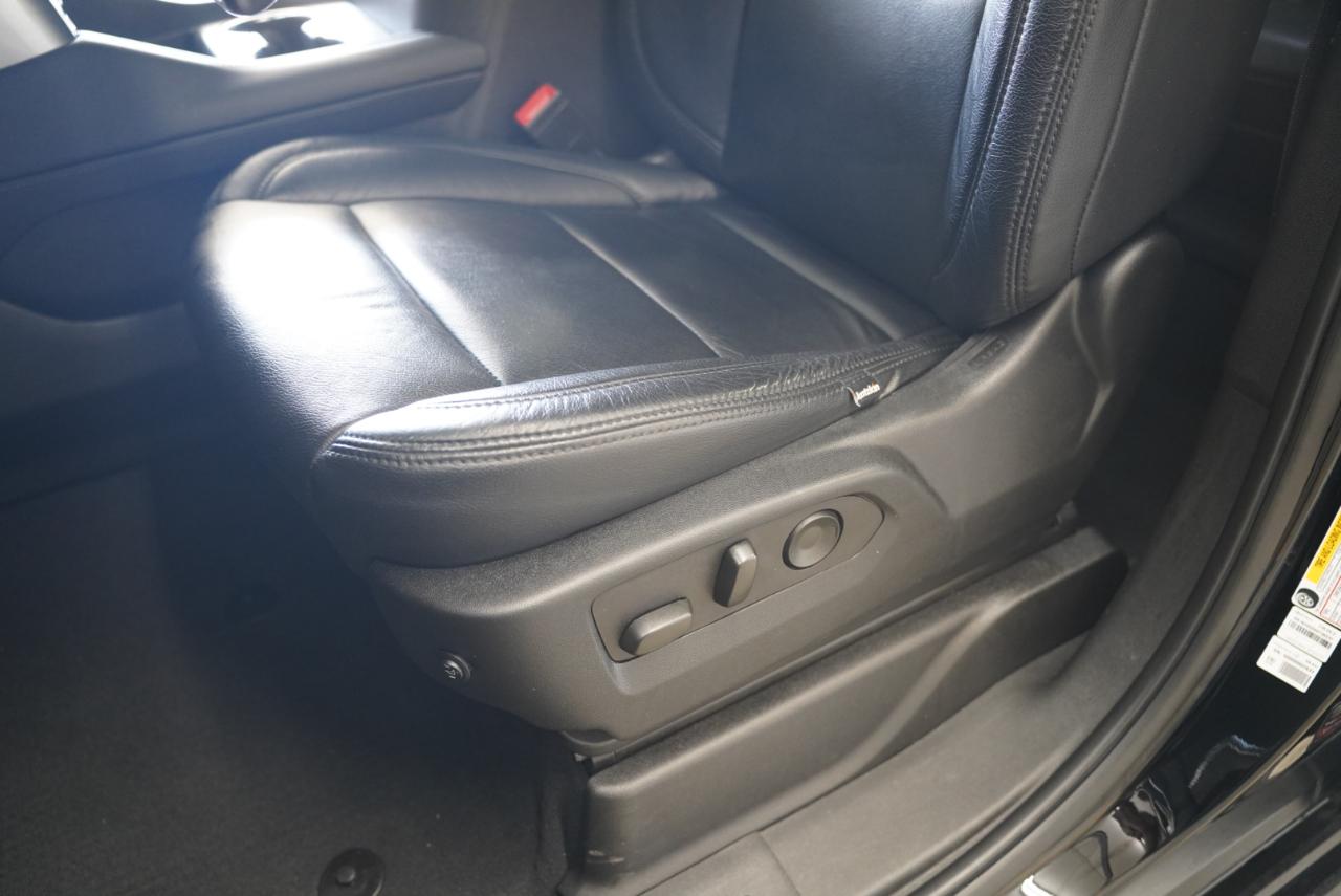 Chevrolet Suburban 4WD 4dr LS 2023