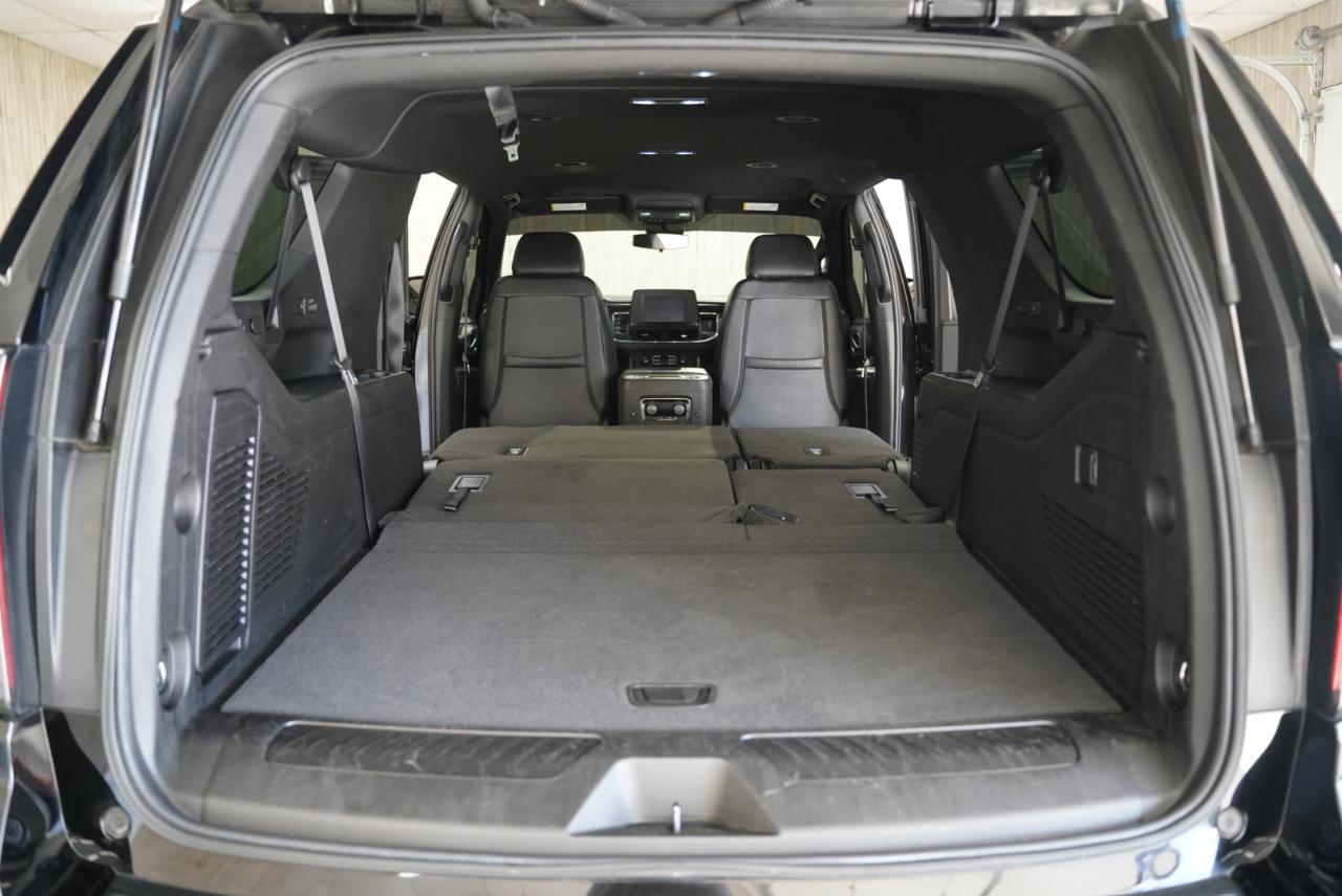 Chevrolet Suburban 4WD 4dr LS 2023