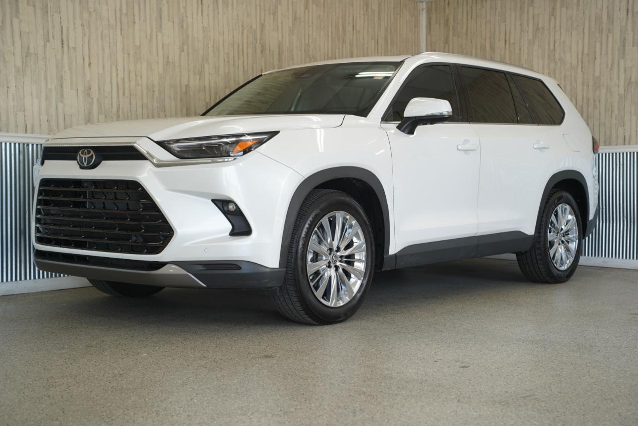 Toyota Grand Highlander  2024