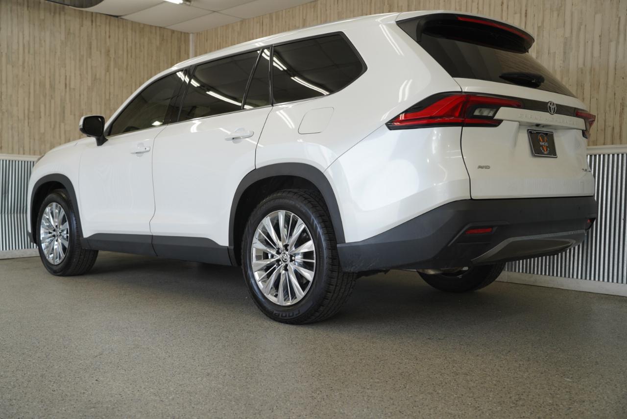 Toyota Grand Highlander  2024