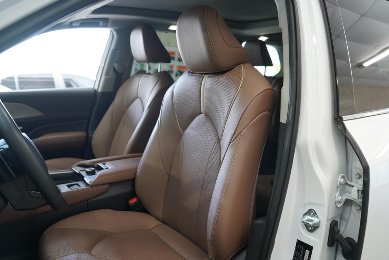 Toyota Grand Highlander  2024