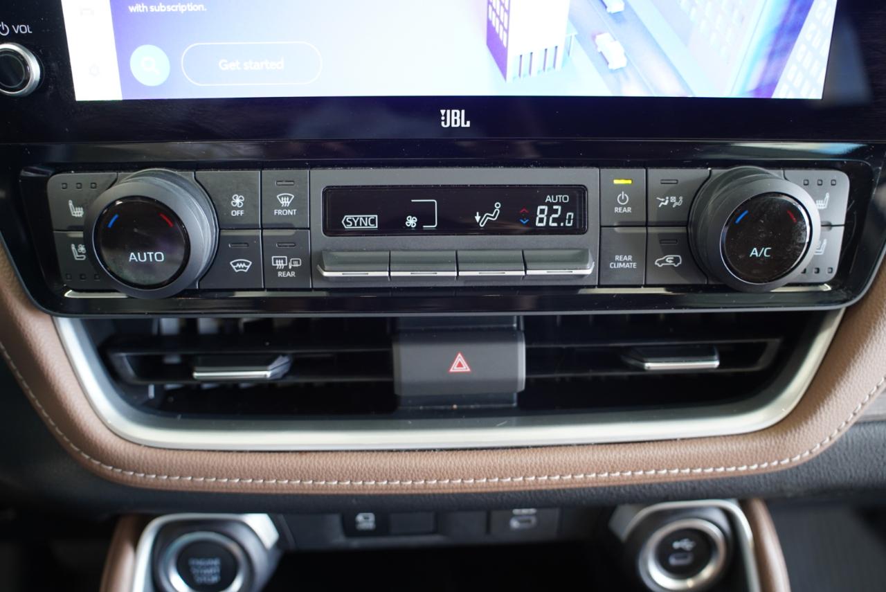 Toyota Grand Highlander  2024