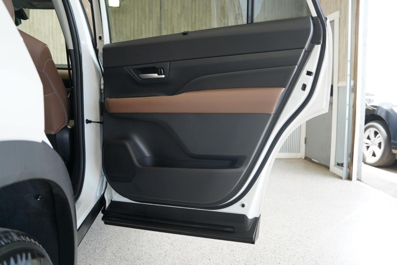 Toyota Grand Highlander  2024