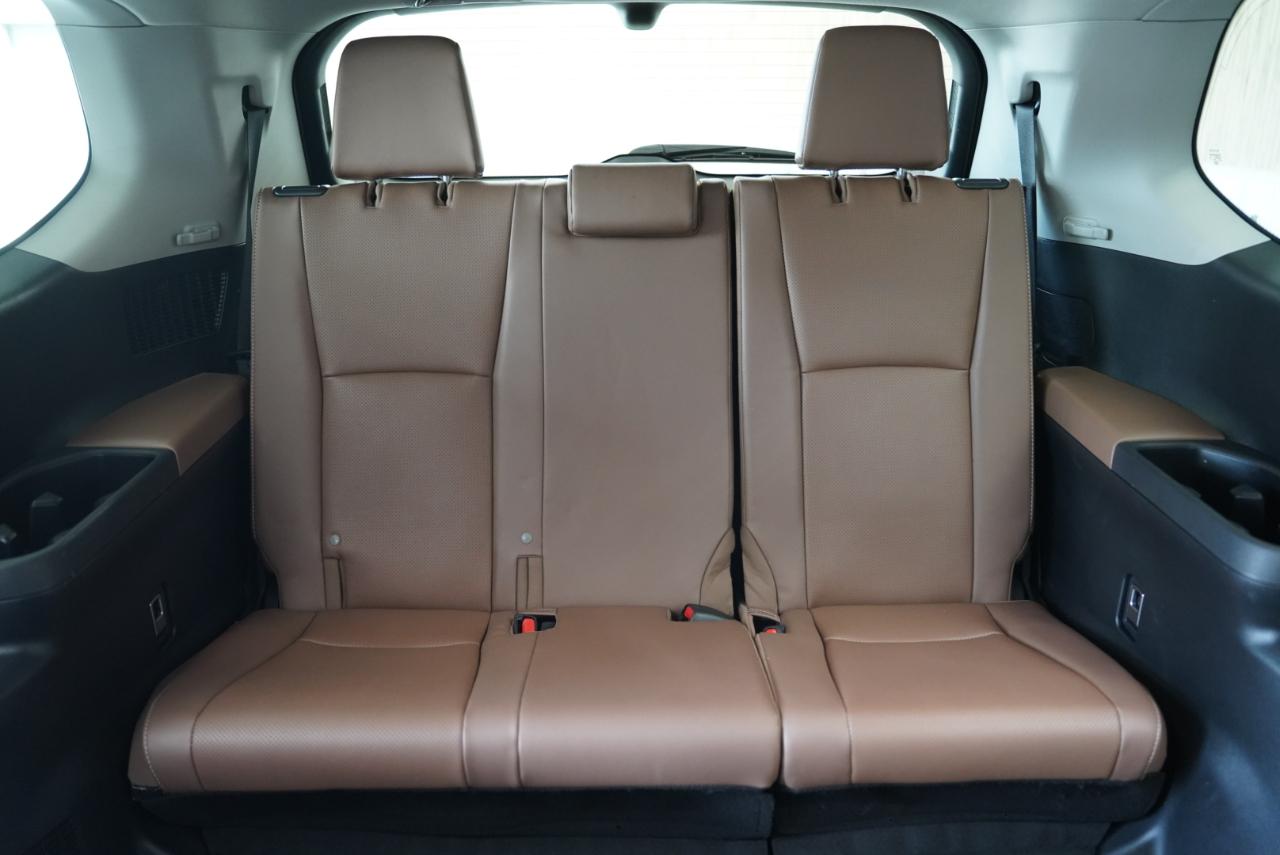 Toyota Grand Highlander  2024