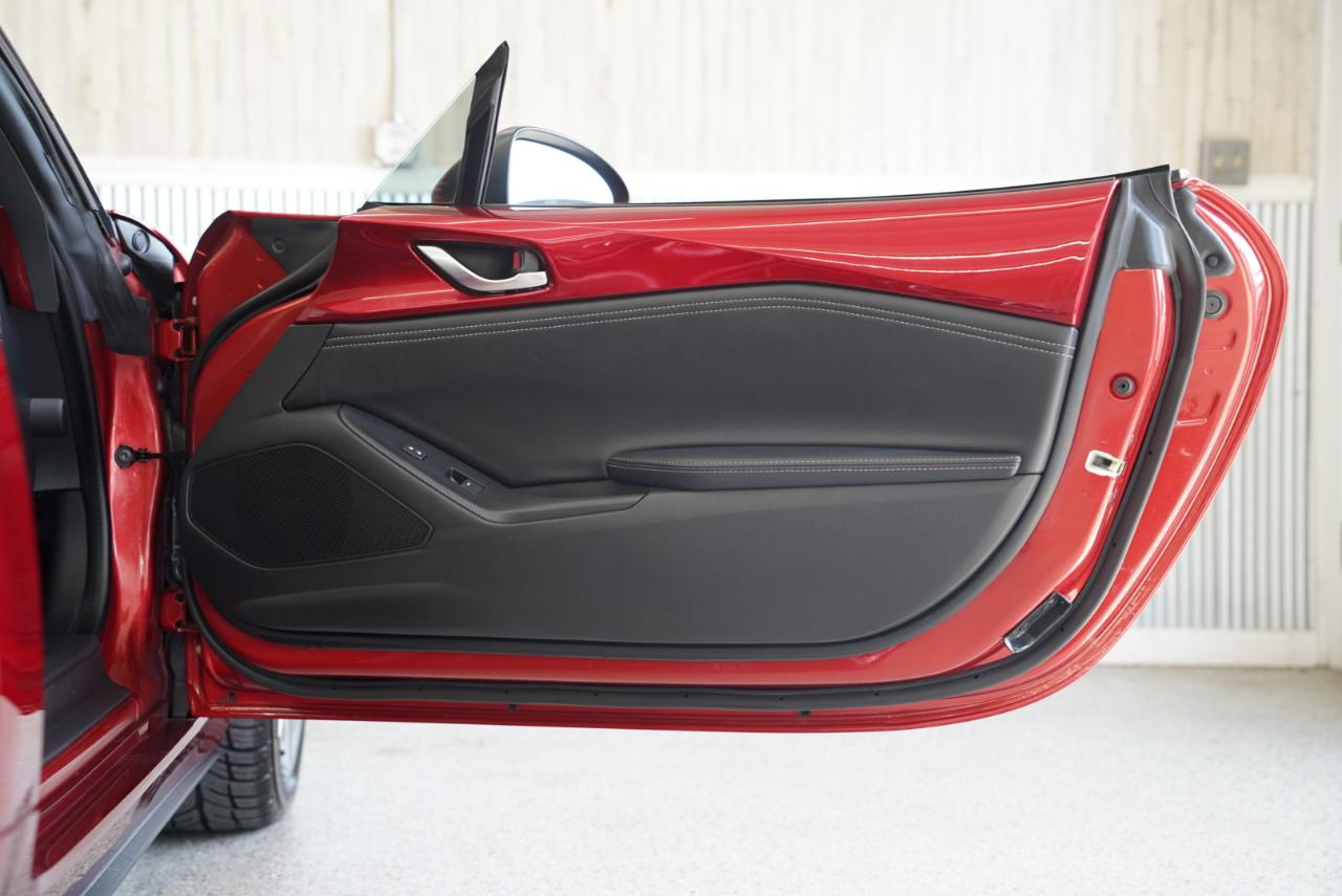 Mazda MX-5 Miata Grand Touring Auto 2023