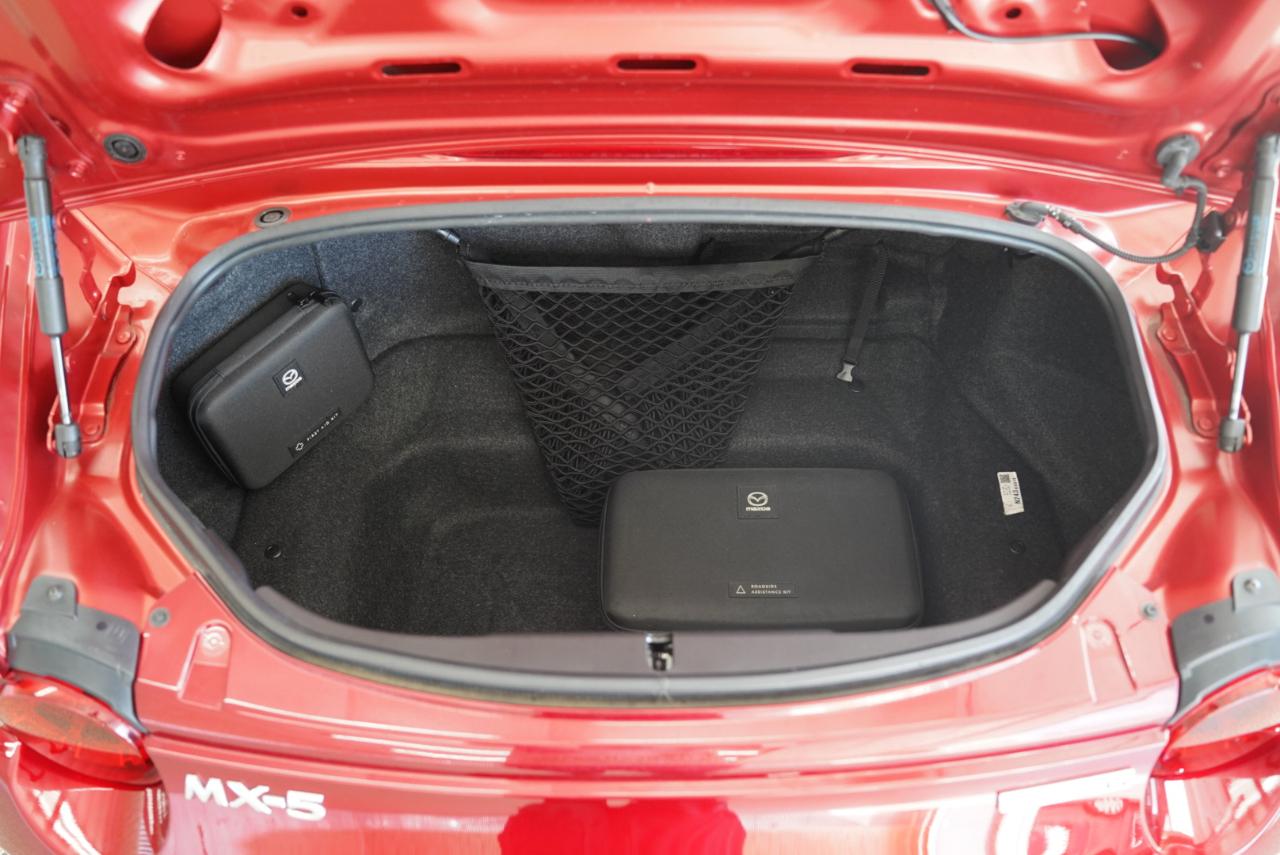 Mazda MX-5 Miata Grand Touring Auto 2023