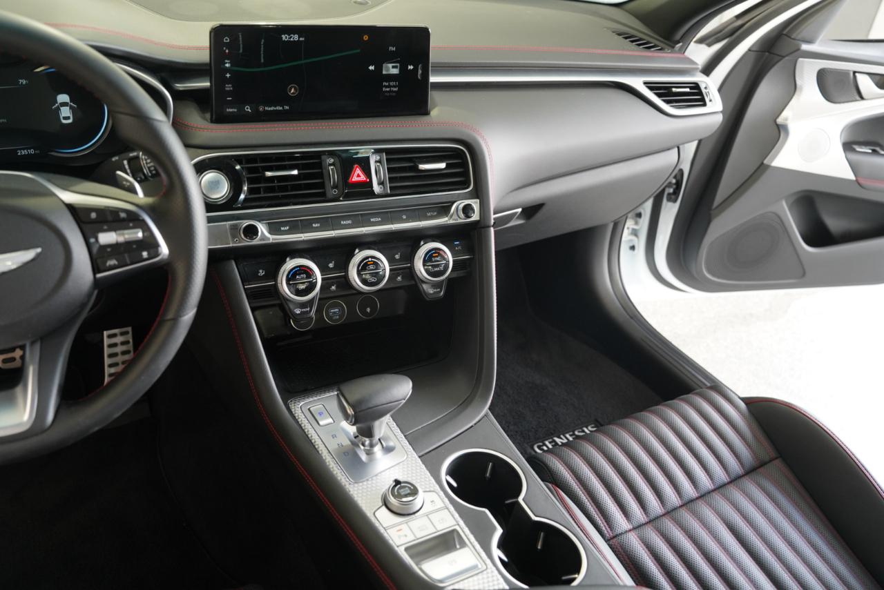 Genesis G70 3.3T Sport Advanced RWD 2023