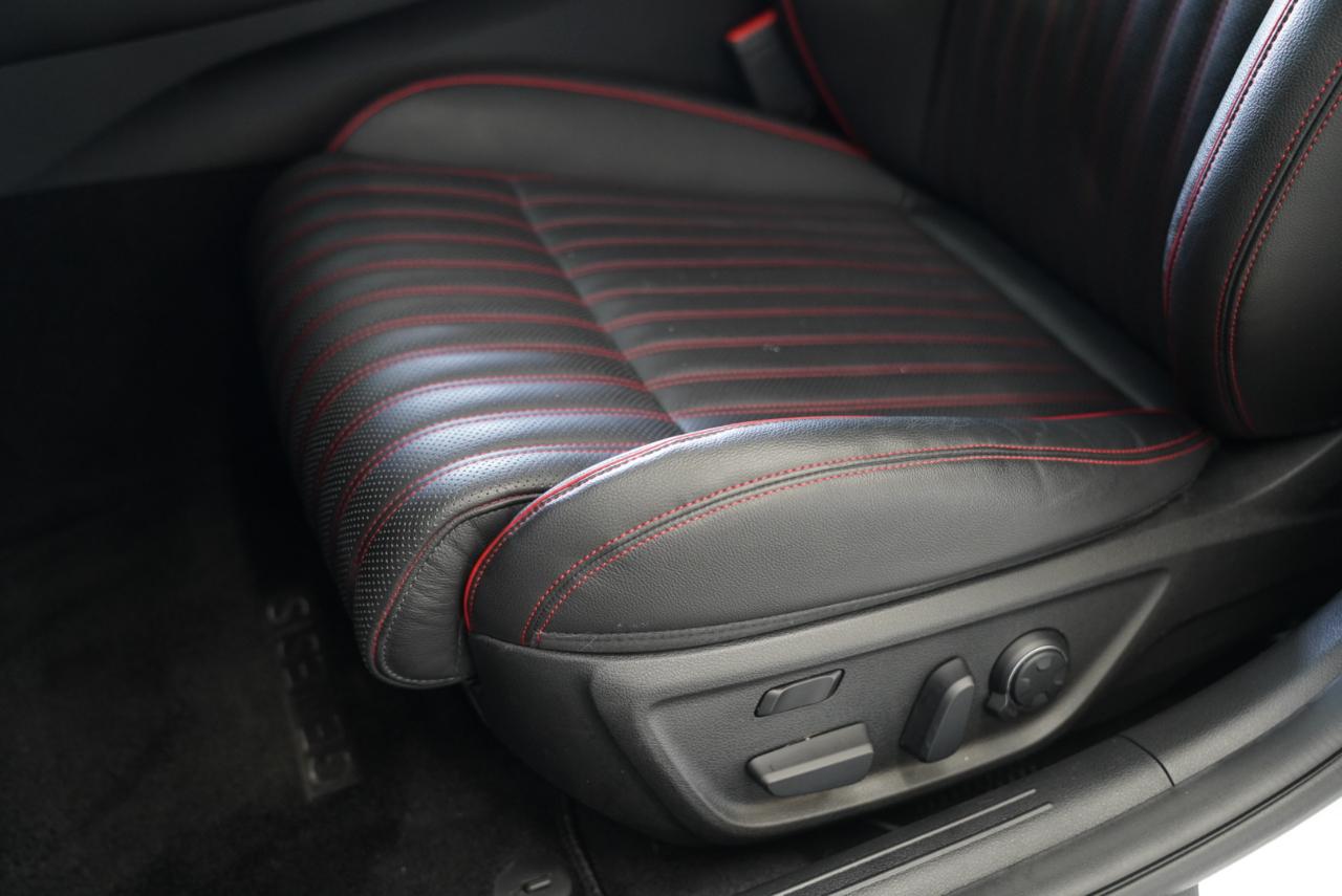 Genesis G70 3.3T Sport Advanced RWD 2023