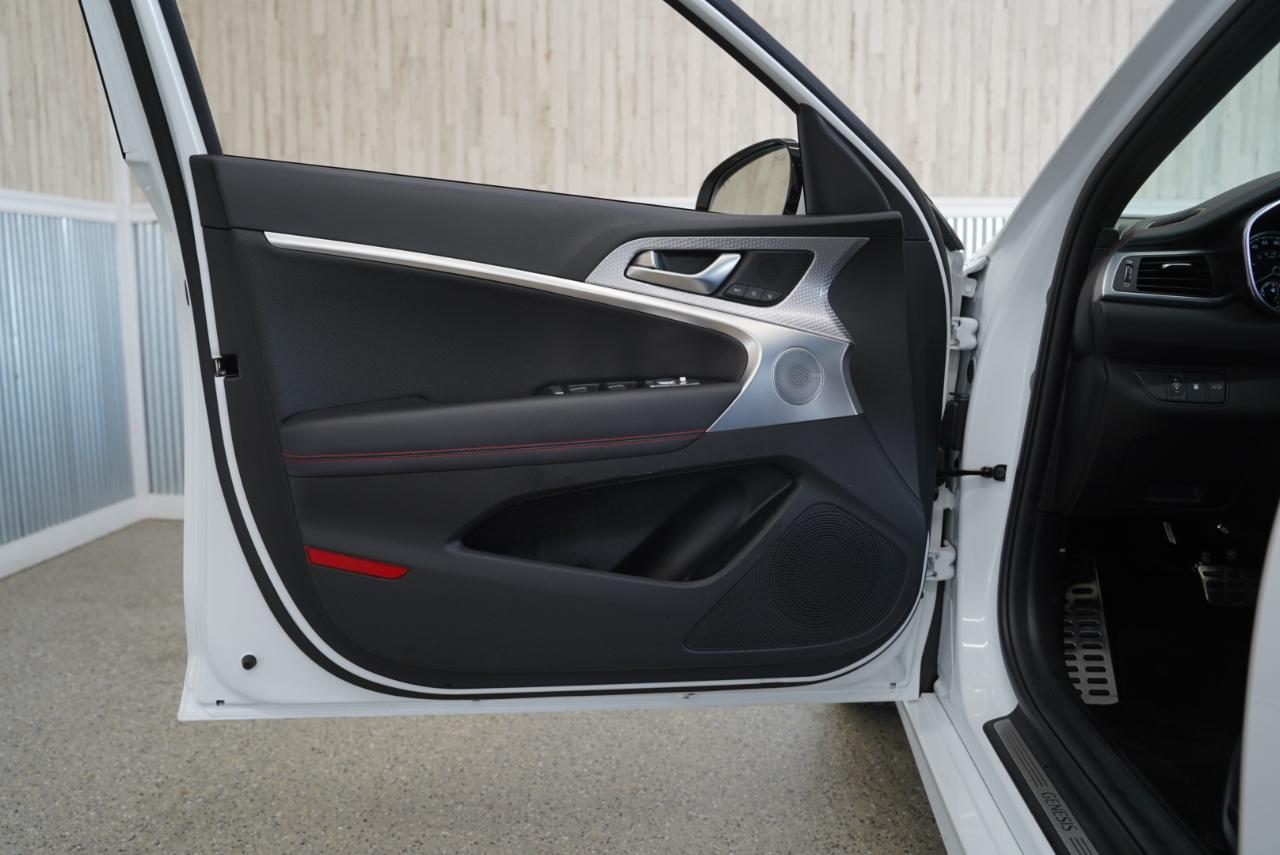 Genesis G70 3.3T Sport Advanced RWD 2023