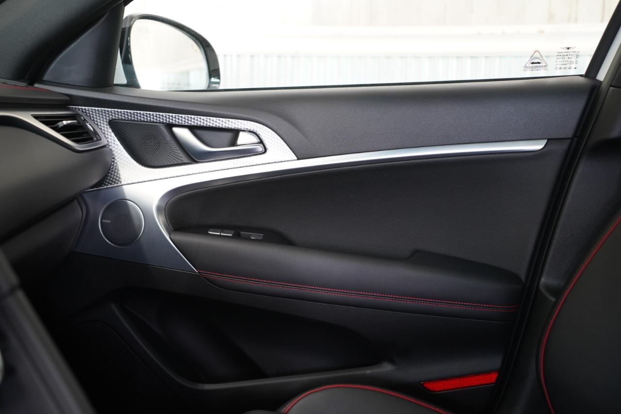 Genesis G70 3.3T Sport Advanced RWD 2023