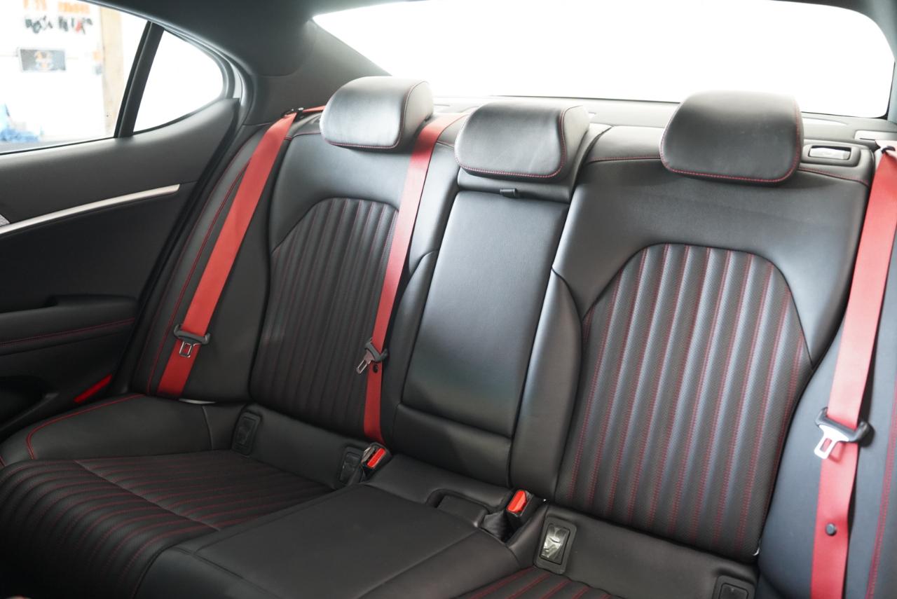 Genesis G70 3.3T Sport Advanced RWD 2023