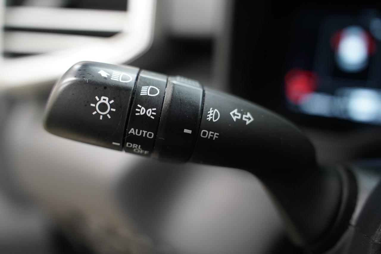 Toyota Sequoia Capstone 4WD (Natl) 2023