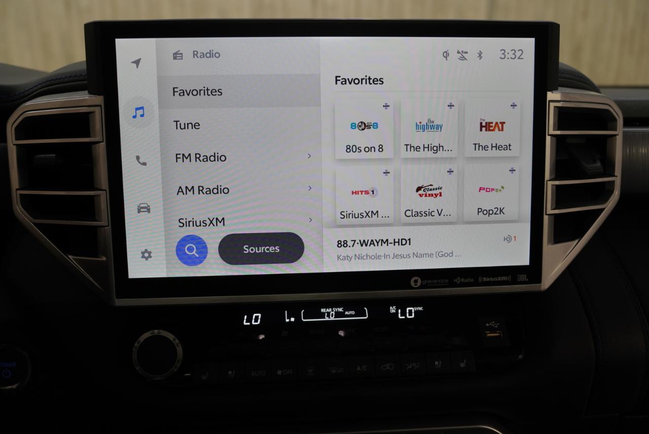 Toyota Sequoia Capstone 4WD (Natl) 2023