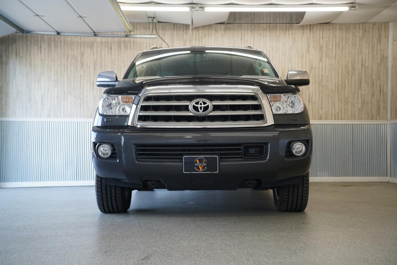 Toyota Sequoia  2016