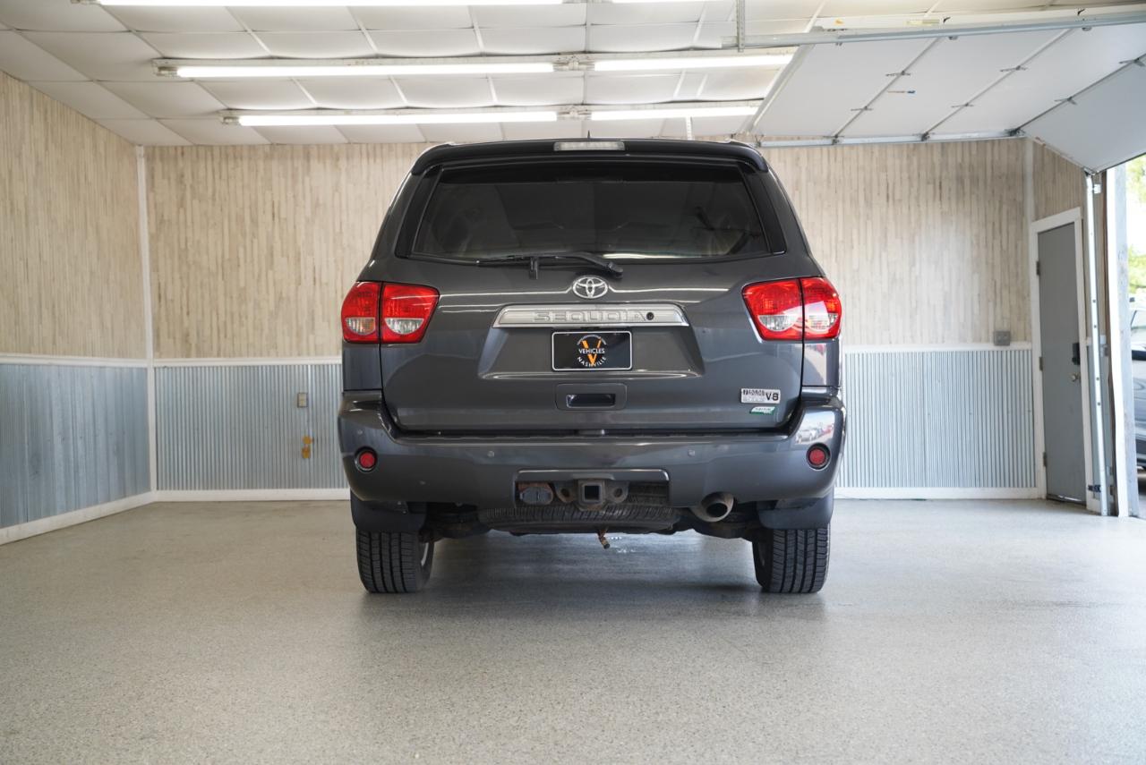 Toyota Sequoia  2016