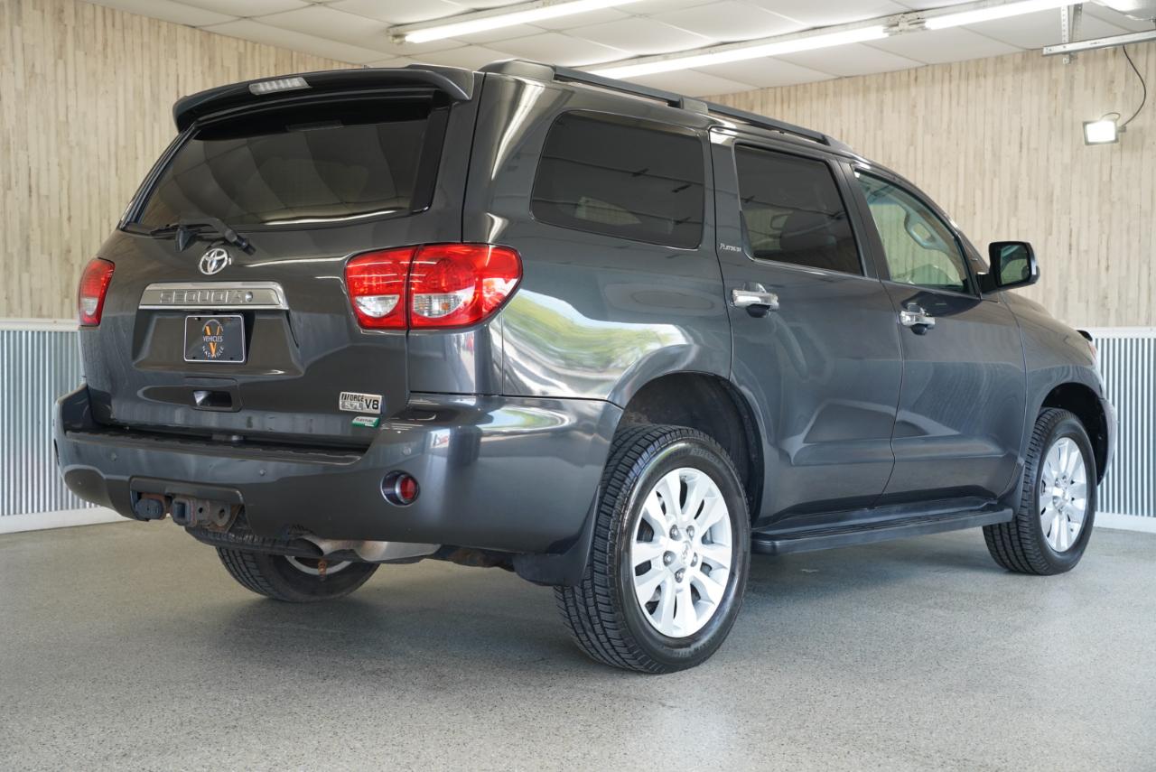 Toyota Sequoia  2016