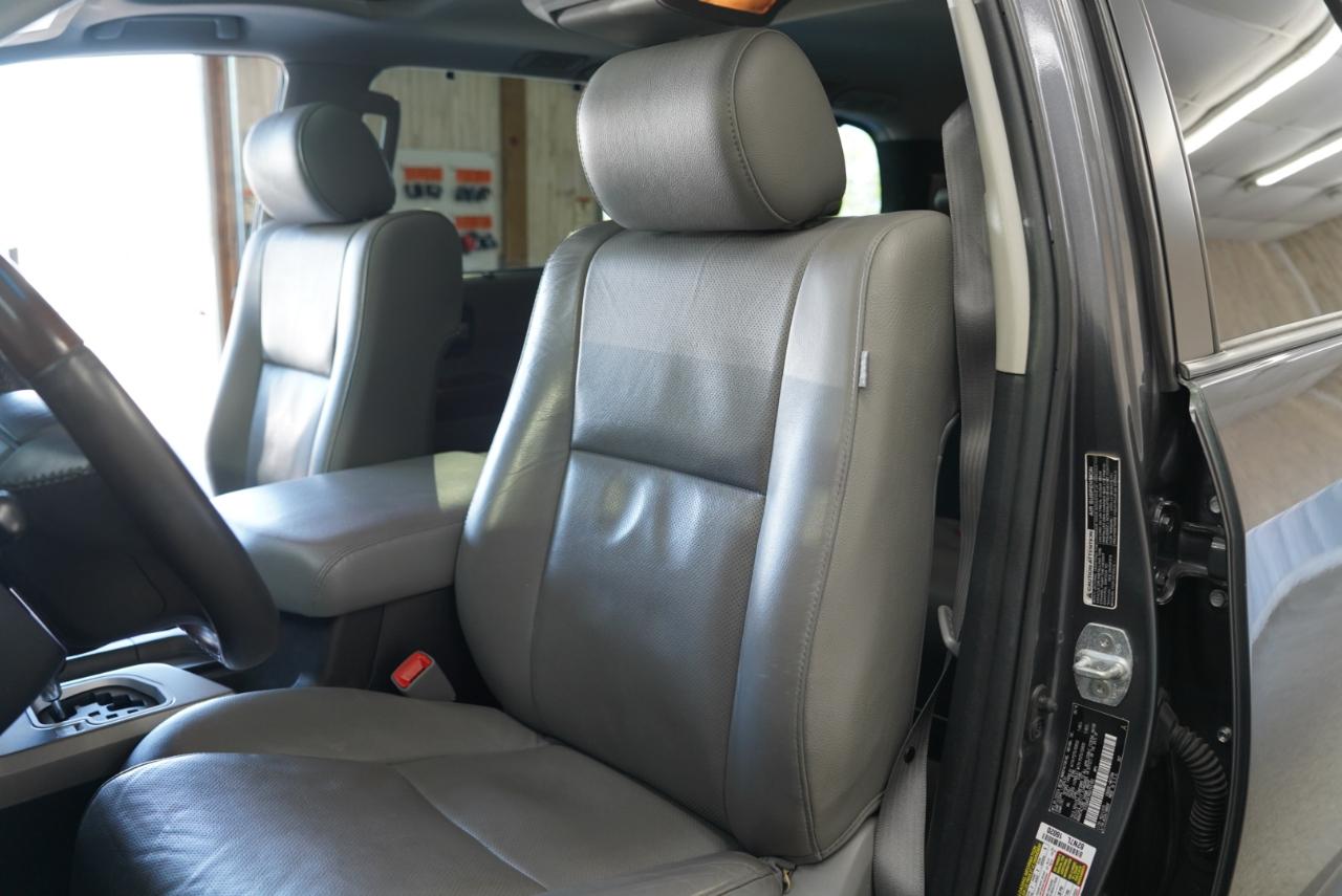 Toyota Sequoia  2016