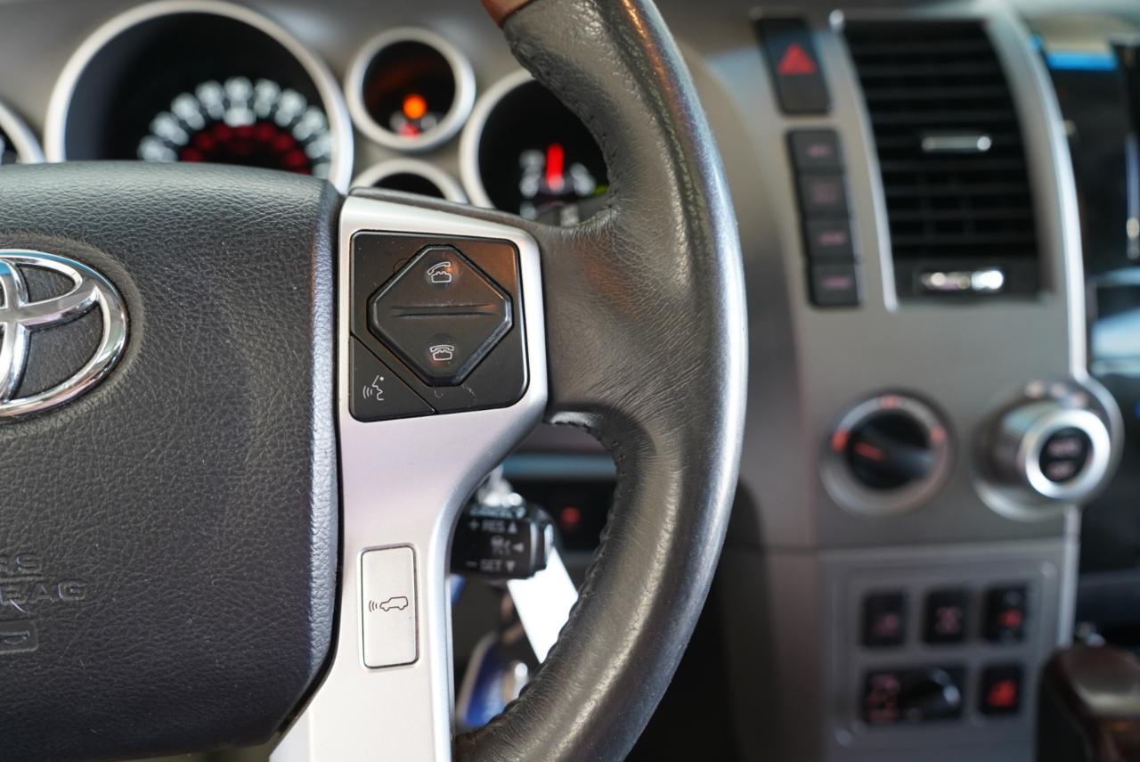 Toyota Sequoia  2016