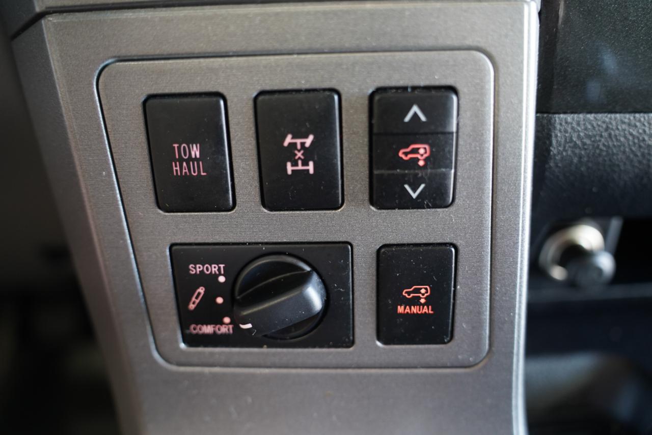 Toyota Sequoia  2016