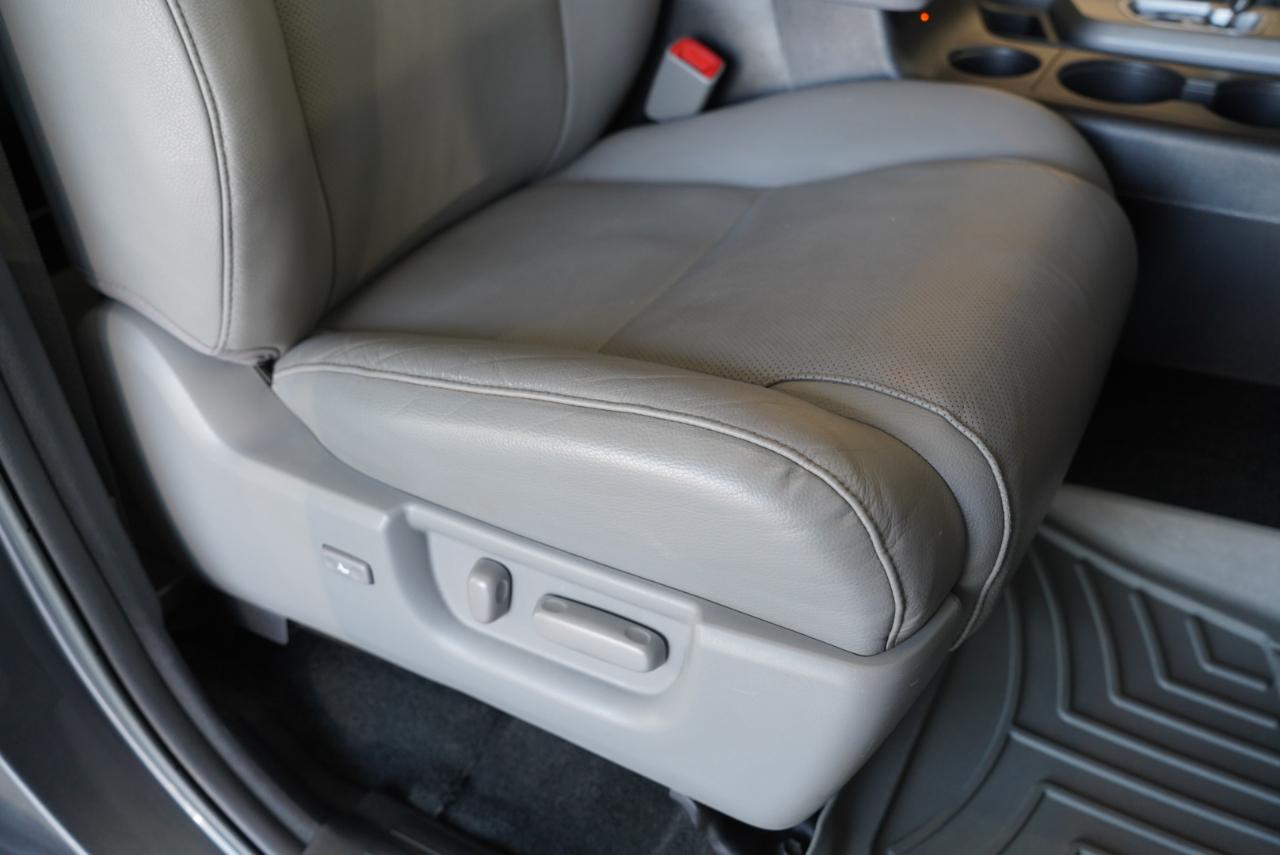 Toyota Sequoia  2016