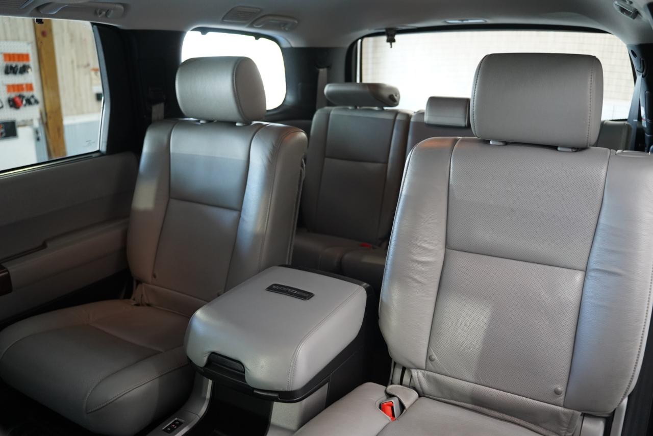 Toyota Sequoia  2016