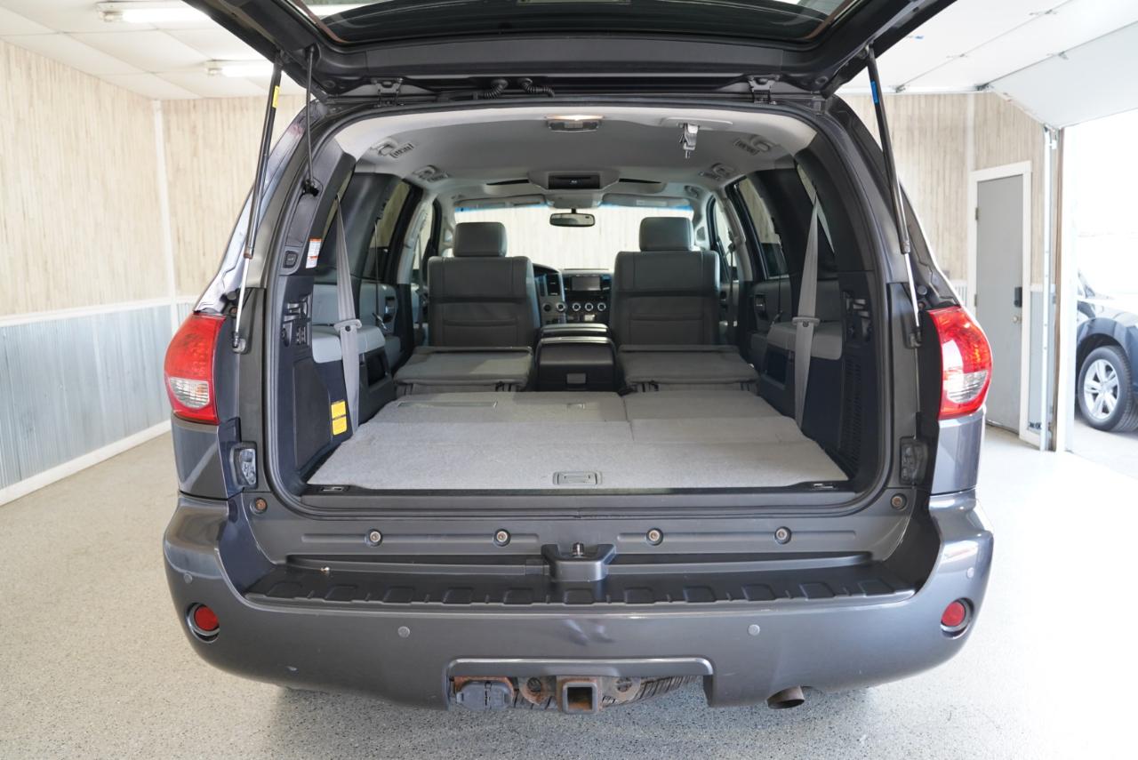 Toyota Sequoia  2016